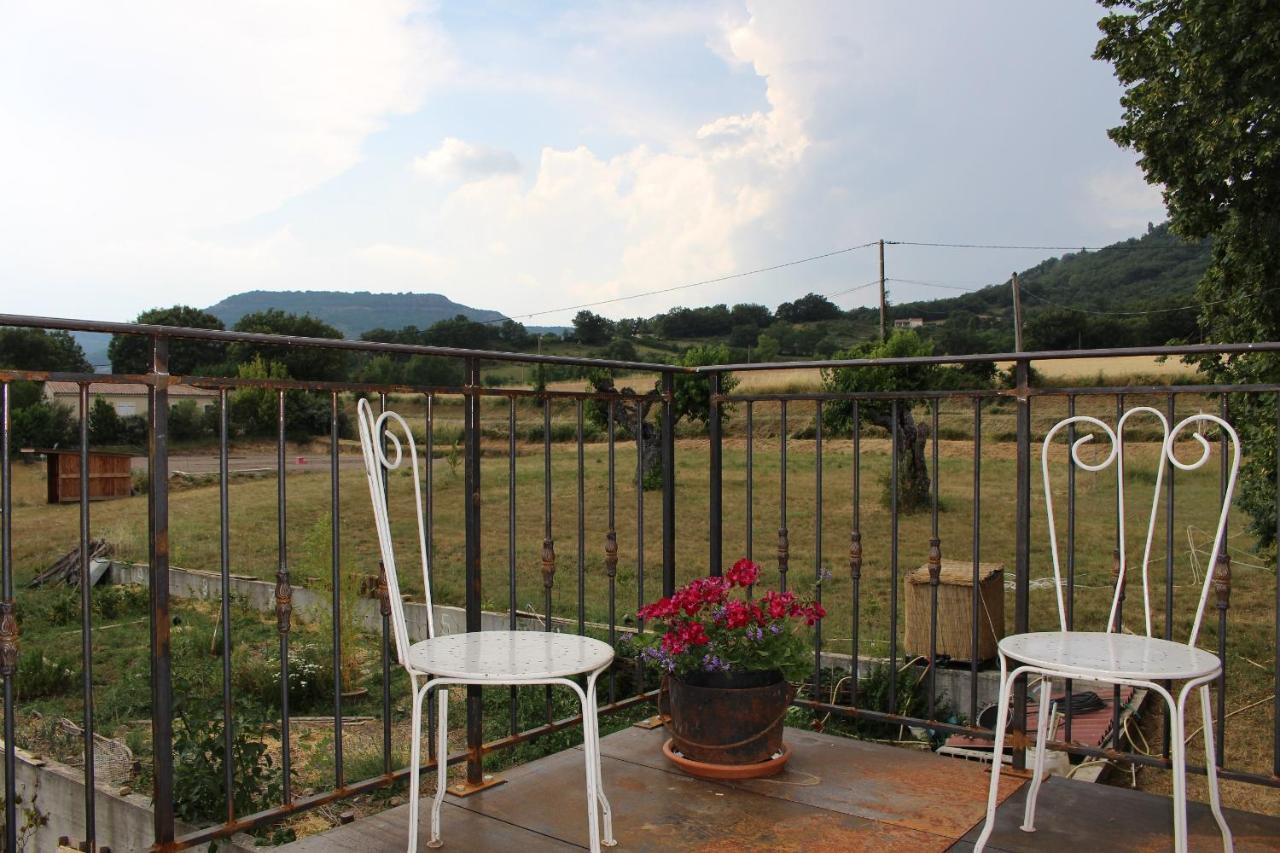 L'Attrape Reve Bed and Breakfast Saint-Vincent-de-Barres Εξωτερικό φωτογραφία